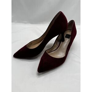 WHITE HOUSE/ BLACK MARKET DARK WINE Suede Velvet Embossed Heals Sz 7.5 Office